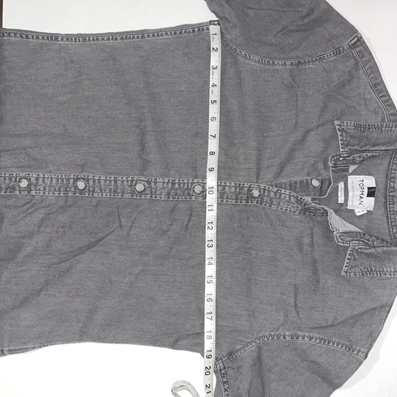 Men's Topman Gray Short Sleeve Denim Shirt - Picture 6 of 9